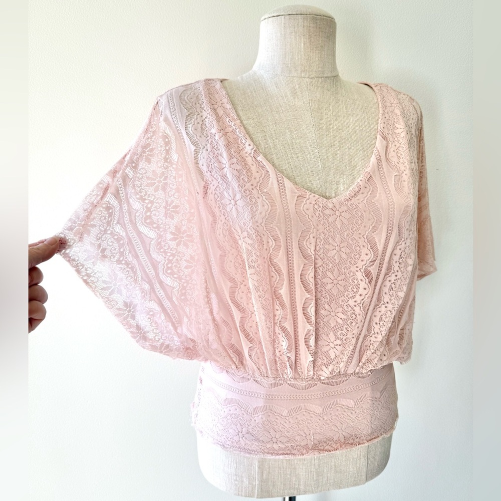 Elle Pink Lace V-Neck Dolman Sleeve Romantic Coquette Boho Balletcore Blouse - Picture 5 of 11